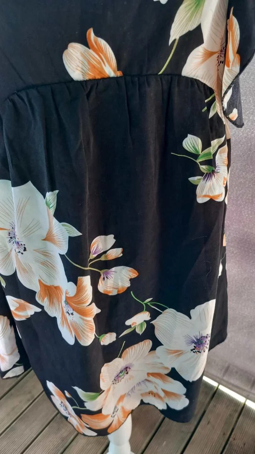 Ravissante Robe Fleurie à Volants - Shein - Taille XS – Shein – taille XS / 34 / 6 5
