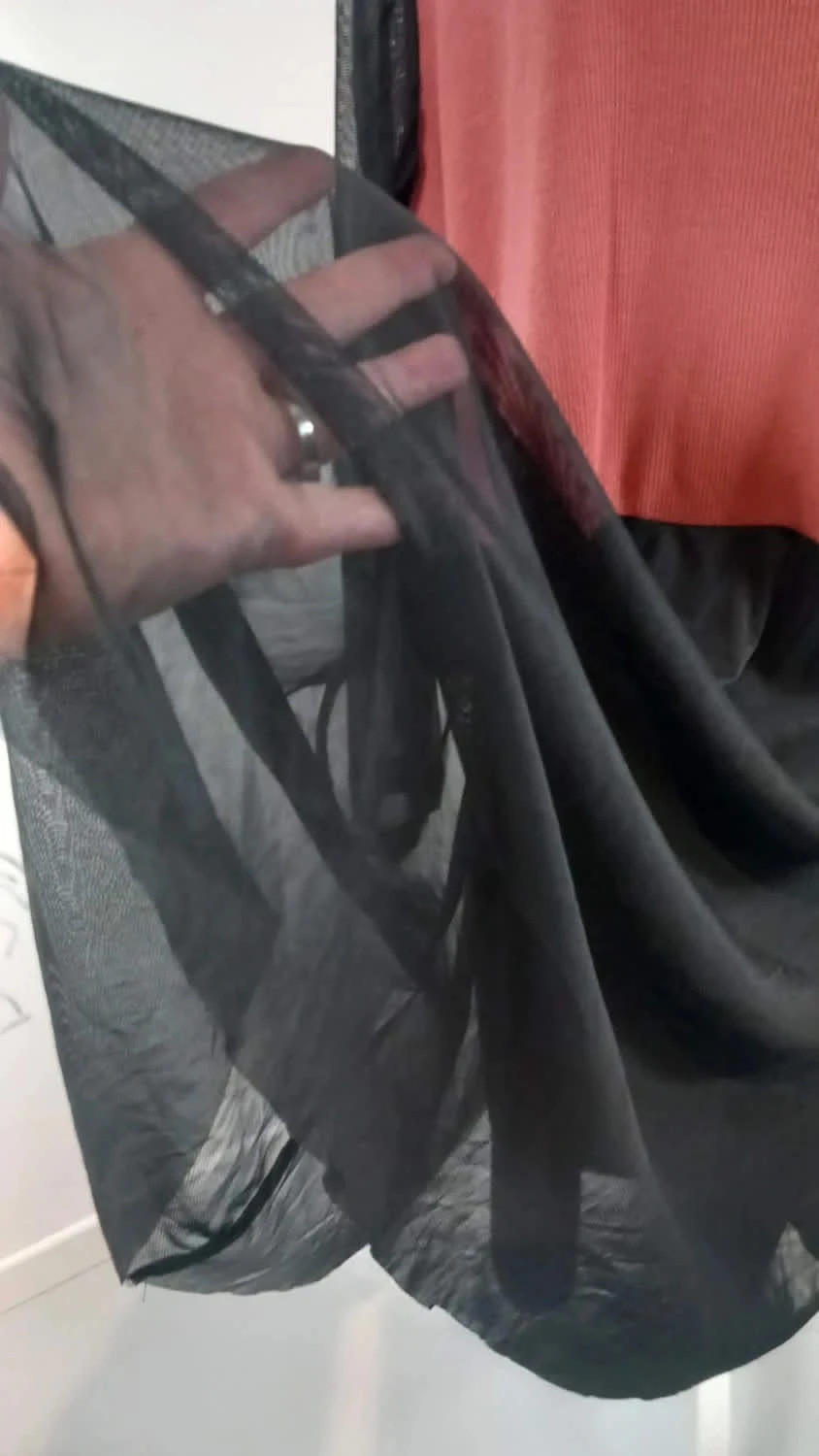 ROBE Pink Clove NEUVE - T. 56 - Bi-matière Brique/Noir Tulle et Côtes - Élégante et Tendance – Pink Clove – taille 8XL / 56 / 28 5