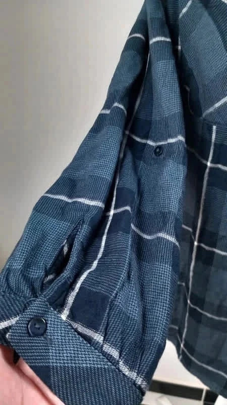 🌸Tunique bleu blanche dorée de la marque Kiabi taille 50/52🌸 – Kiabi – taille 6XL / 52 / 24 5