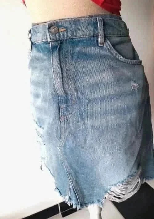 🍒Jupe destroy H&M🍒 – H&M – taille 5XL / 50 / 22 2