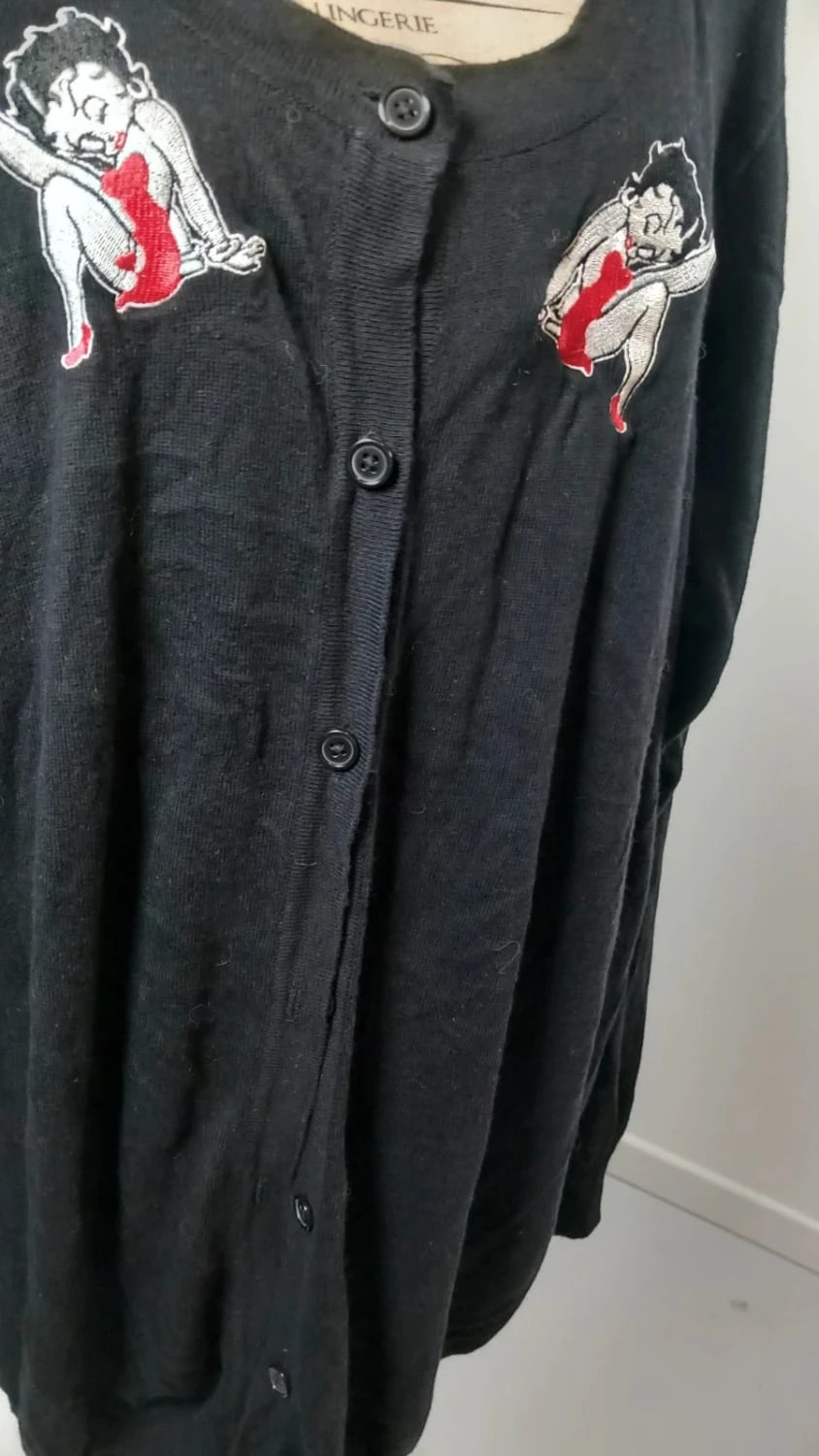 💋 Gilet Noir Betty Boop - Broderies - T. 56/58 Oversize – Betty Boop – taille 8XL / 56 / 28 4
