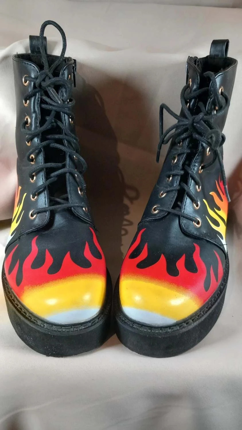 🔥 Bottines Rangers Plateformes ASOS - Imprimé Flammes 🔥