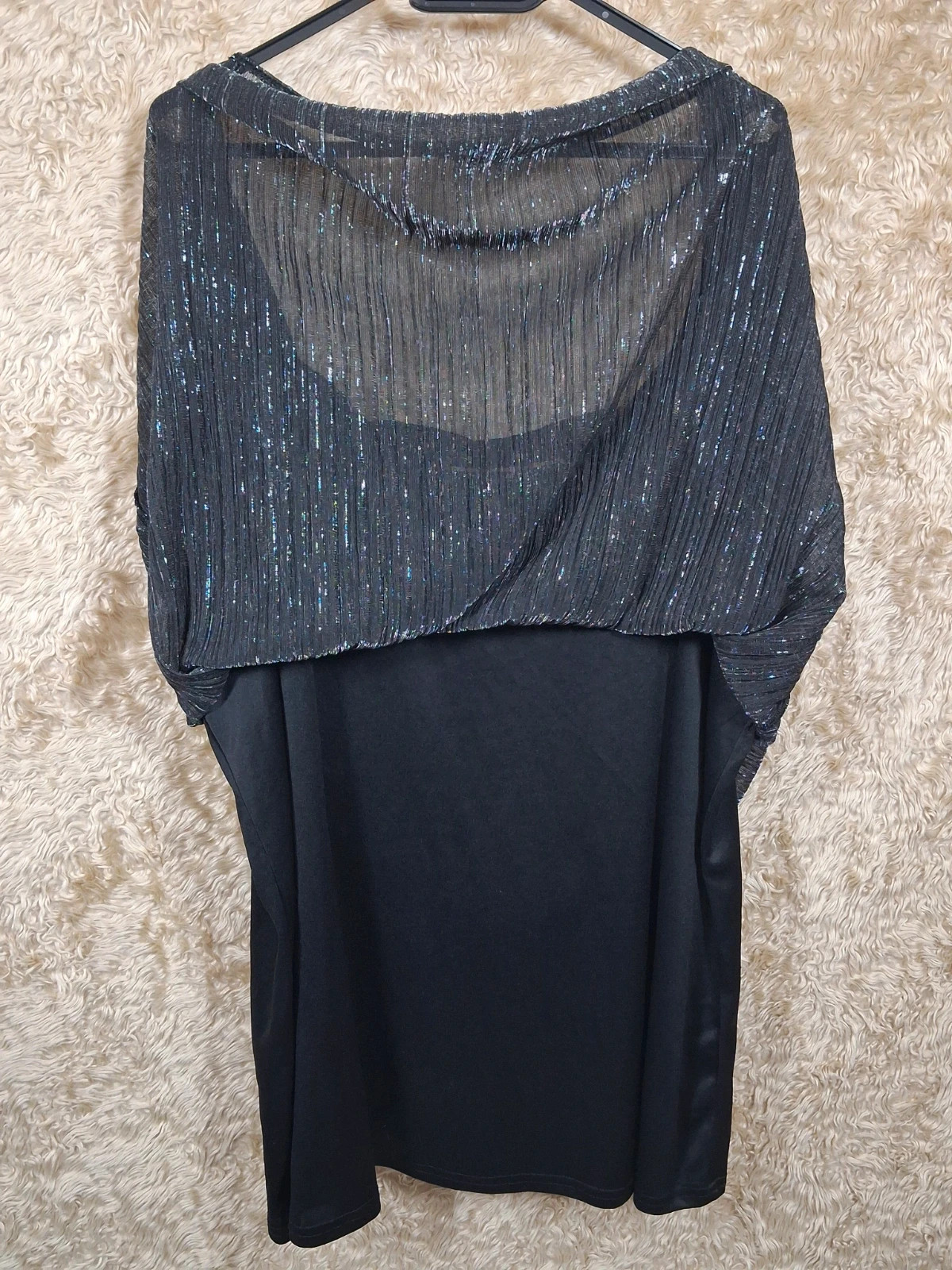 Top de soirée Kiabi noir plissé brillant taille 54/56 – Kiabi – taille 6XL / 52 / 24 5