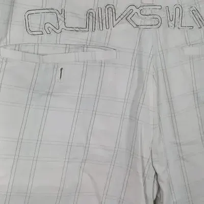 Bermuda Quiksilver "Relaxed Fit" à Carreaux – Taille M – Quiksilver – taille M 3