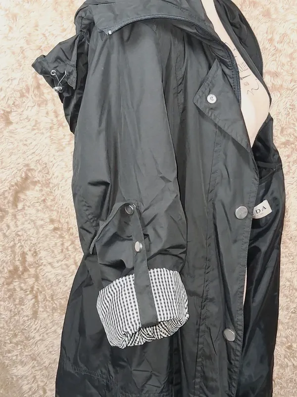 Parka noire Canda C&A taille 46 à capuche et taille ajustable – C&A – taille XL 8