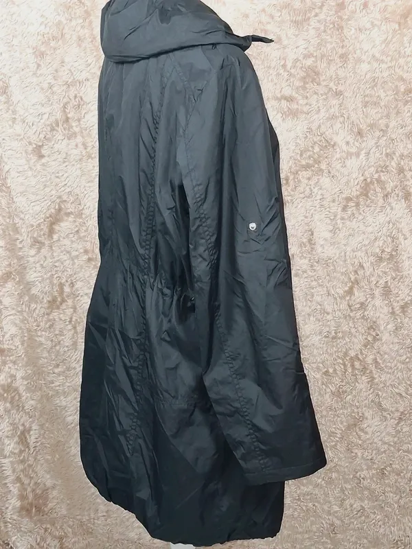 Parka noire Canda C&A taille 46 à capuche et taille ajustable – C&A – taille XL 5