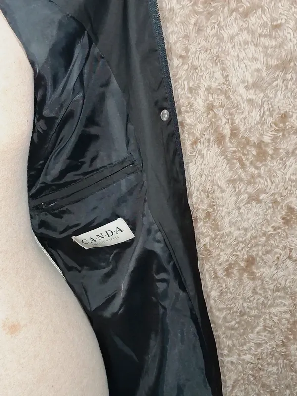 Parka noire Canda C&A taille 46 à capuche et taille ajustable – C&A – taille XL 4