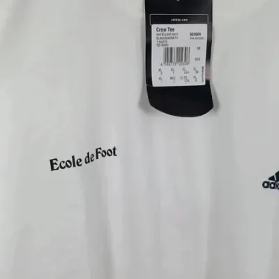 T-shirt Adidas Blanc "École de Foot" Neuf avec étiquette Taille XL – Adidas – taille XL 6