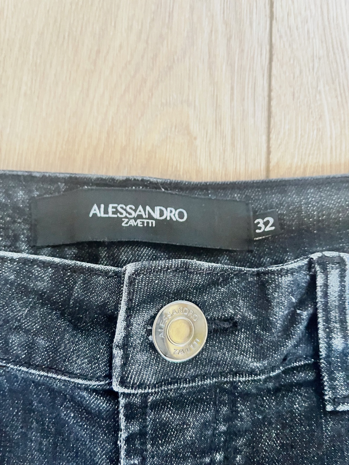 Short en jean alessando zavetti – Alessandro zavetti – taille M 3
