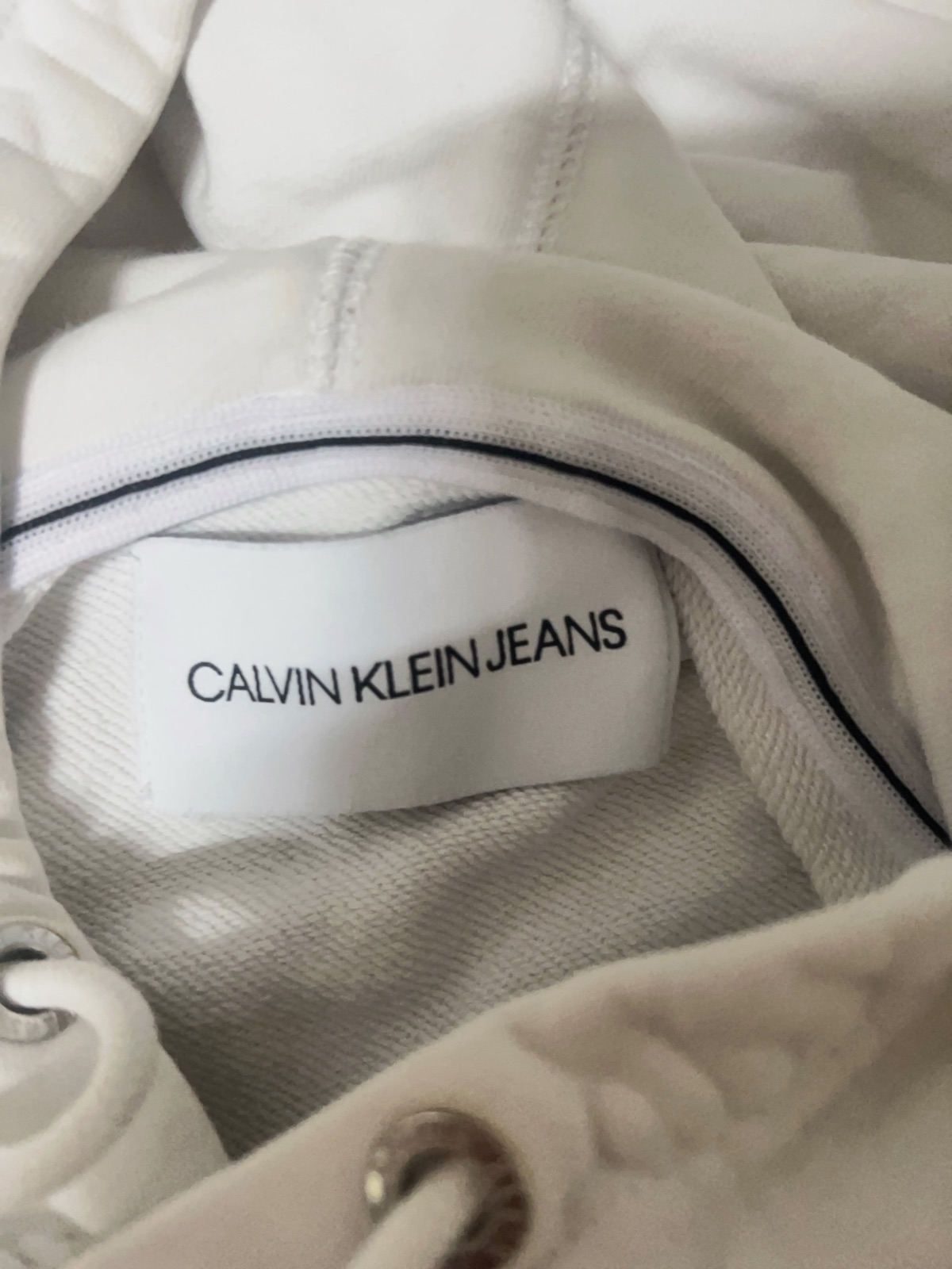 Calvin Klein Jeans sweat à capuche blanc M – Calvin Klein – taille M 3