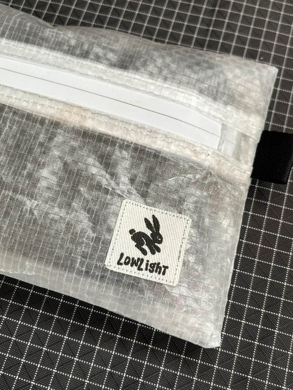 Pochette minimaliste translucide - Ultralight 10g – OUTDOOR 2