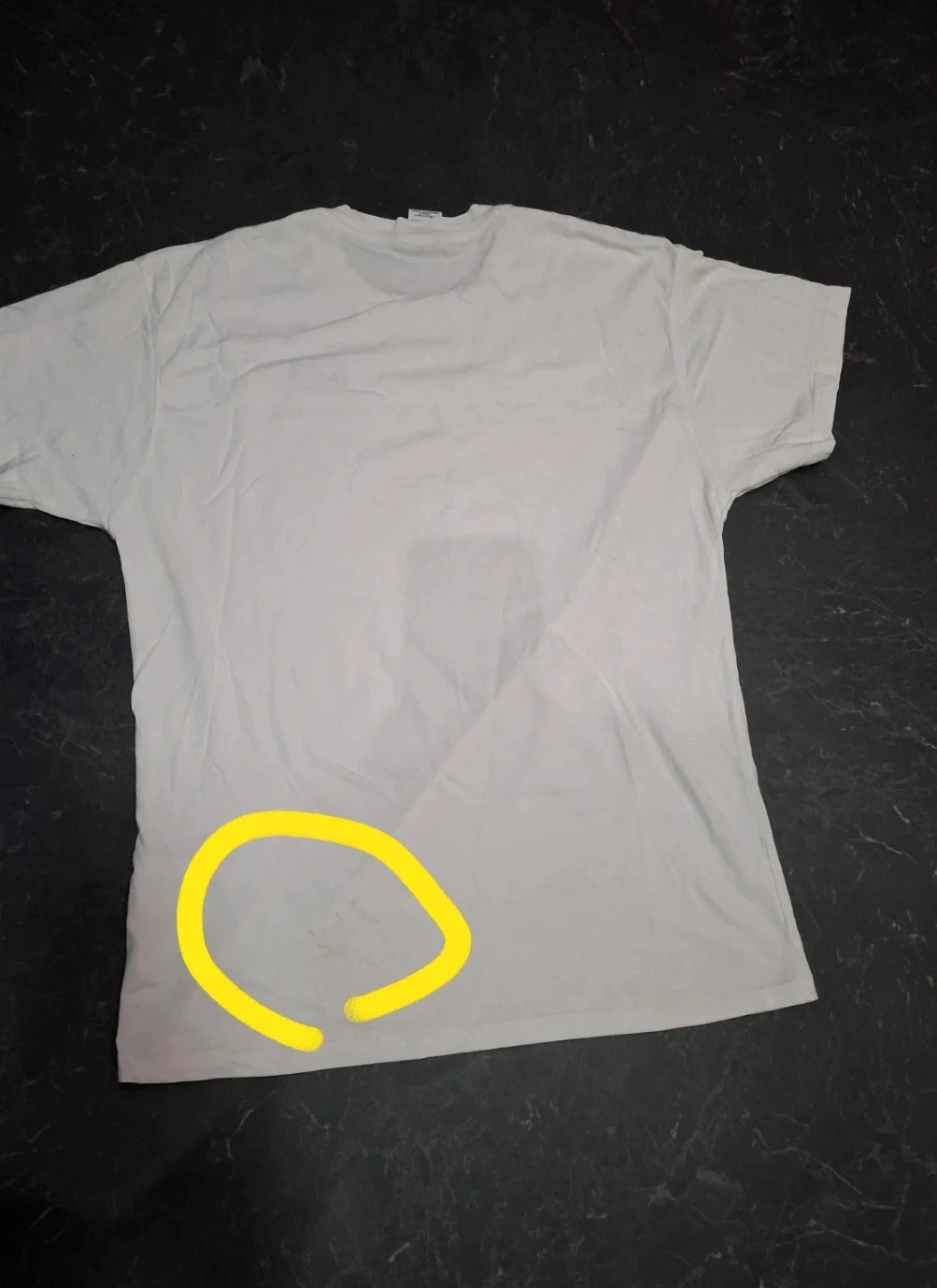T-shirt Nike blanc / écru avec logo Taille L – Nike – taille L 4