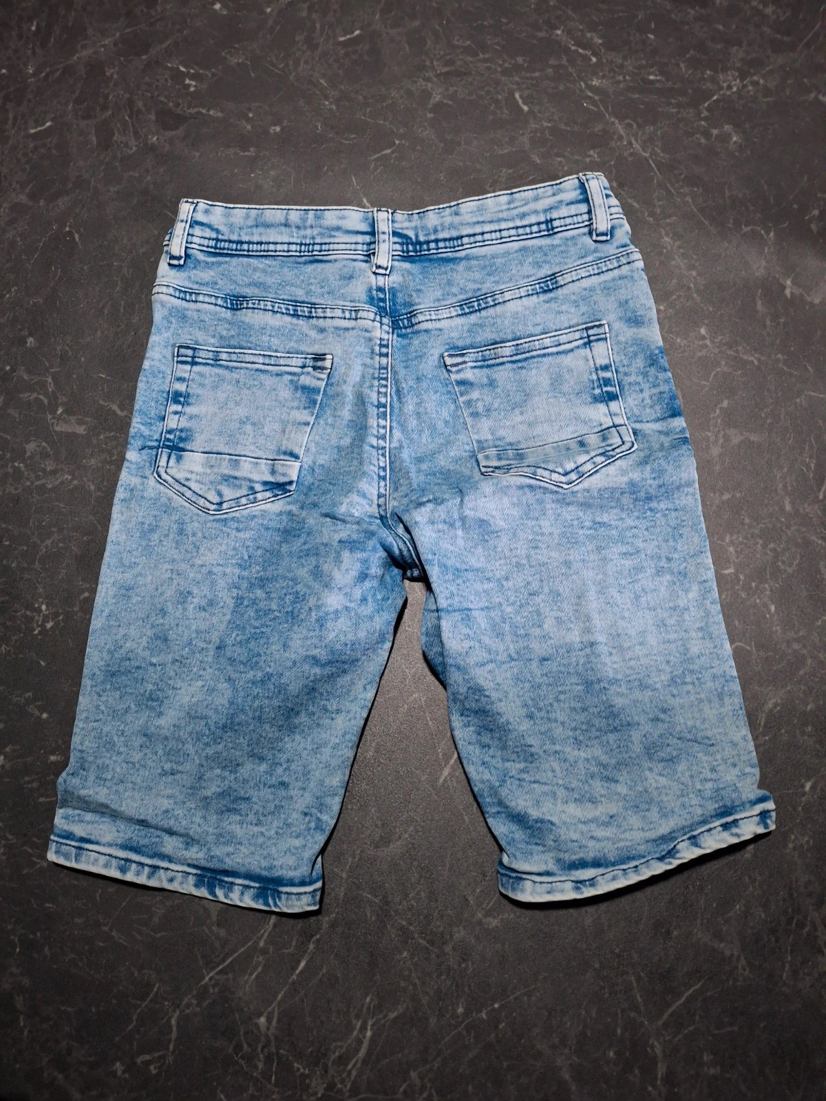 Short en jean 11ans skinny – Okaïdi – taille 11 ans / 146 cm 3