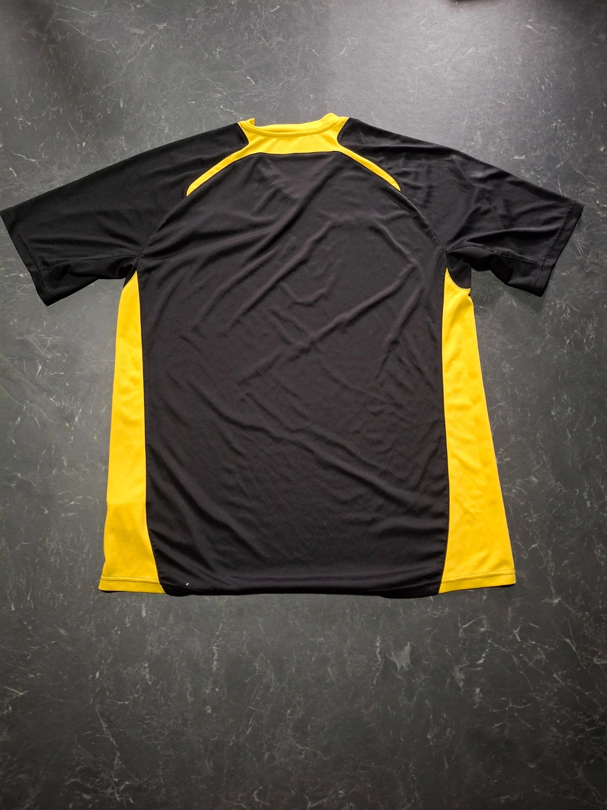 T-shirt joma noir et jaune taille M – Joma – taille M 3