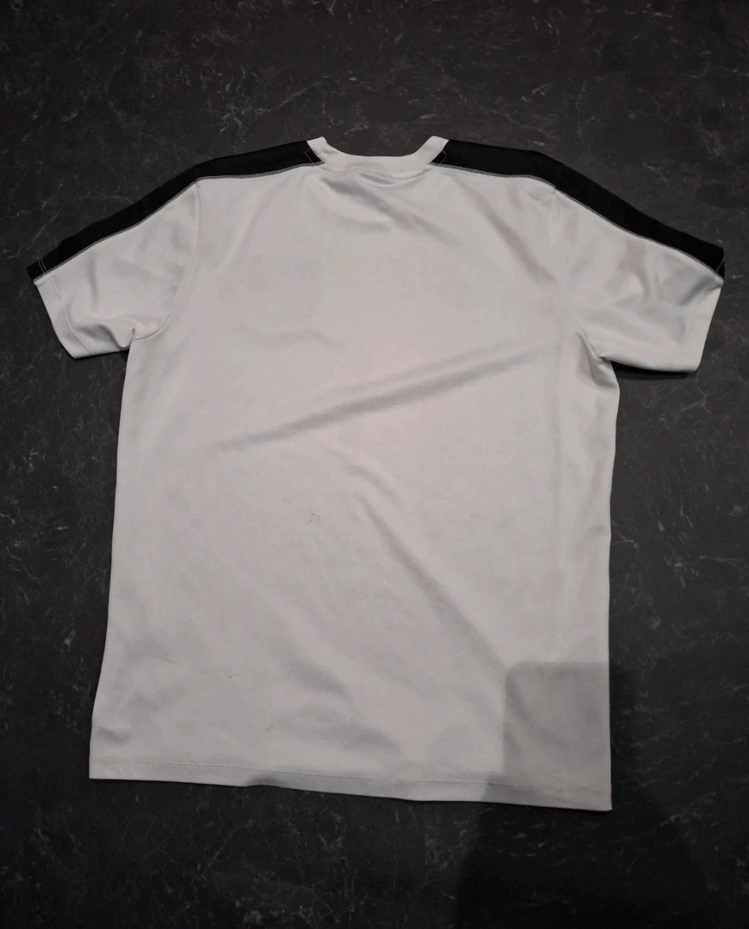 Tshirt sport foot umbro Pringles blanc taille M – Umbro – taille M 4
