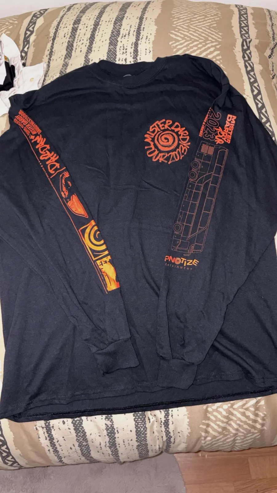 T-shirt manches longues Mister Dardy Tour 2023 noir – Hypnotize Entertainment – taille XL 2