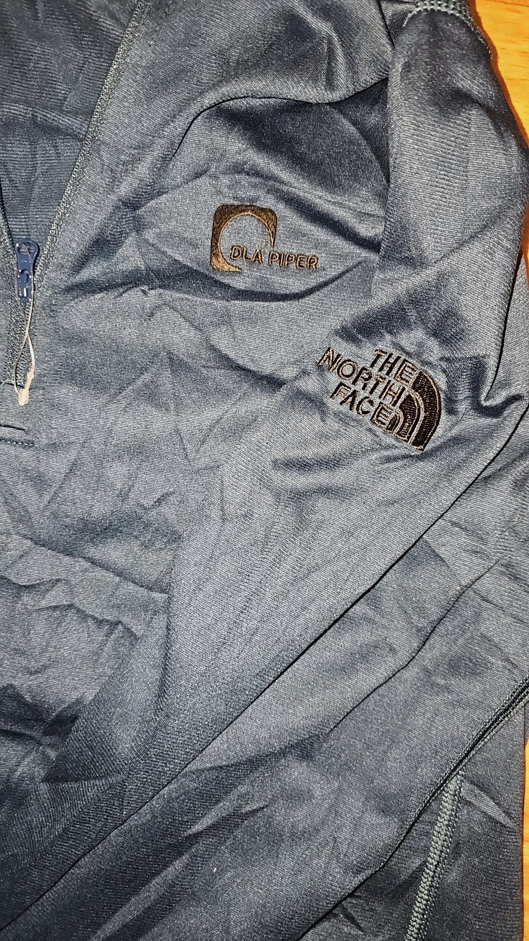 Haut zippé The North Face bleu