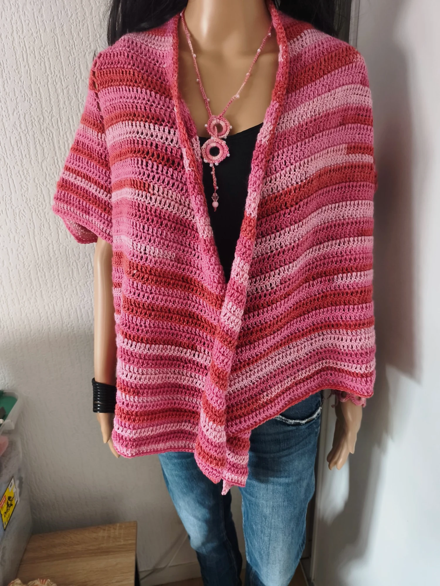 Gilet sans manches au crochet