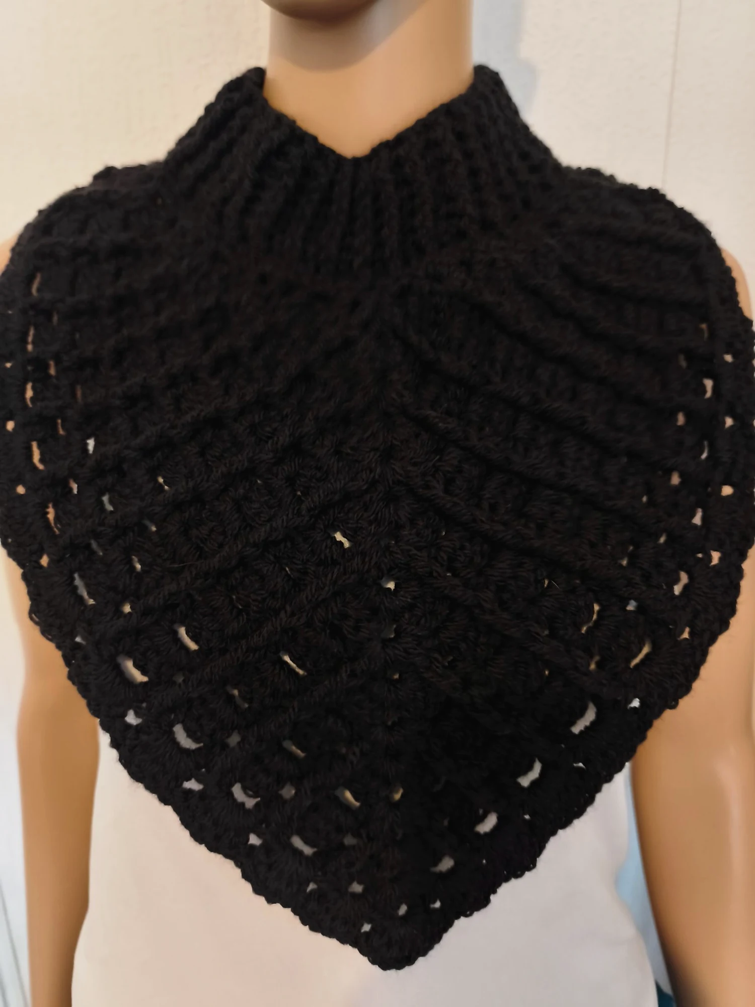 Col tour de coup au crochet 