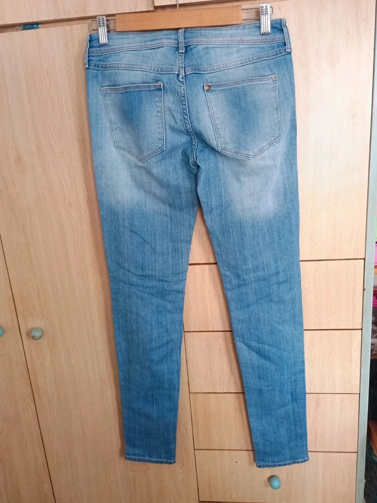 Pantalones vaqueros H&M Super Skinny Super Low Waist Talla 28/32 S/36 – H&M – taille S / 36 / 8 5
