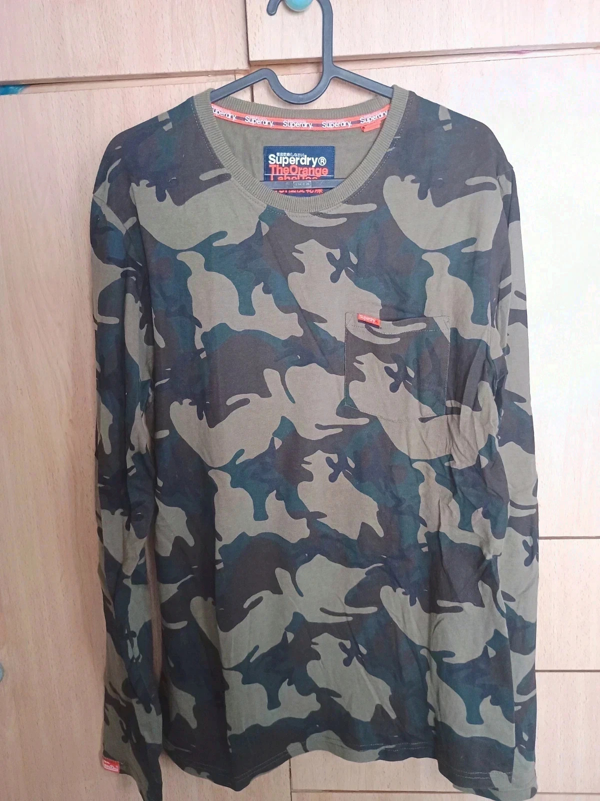 Camiseta manga larga Superdry Camuflaje Talla L