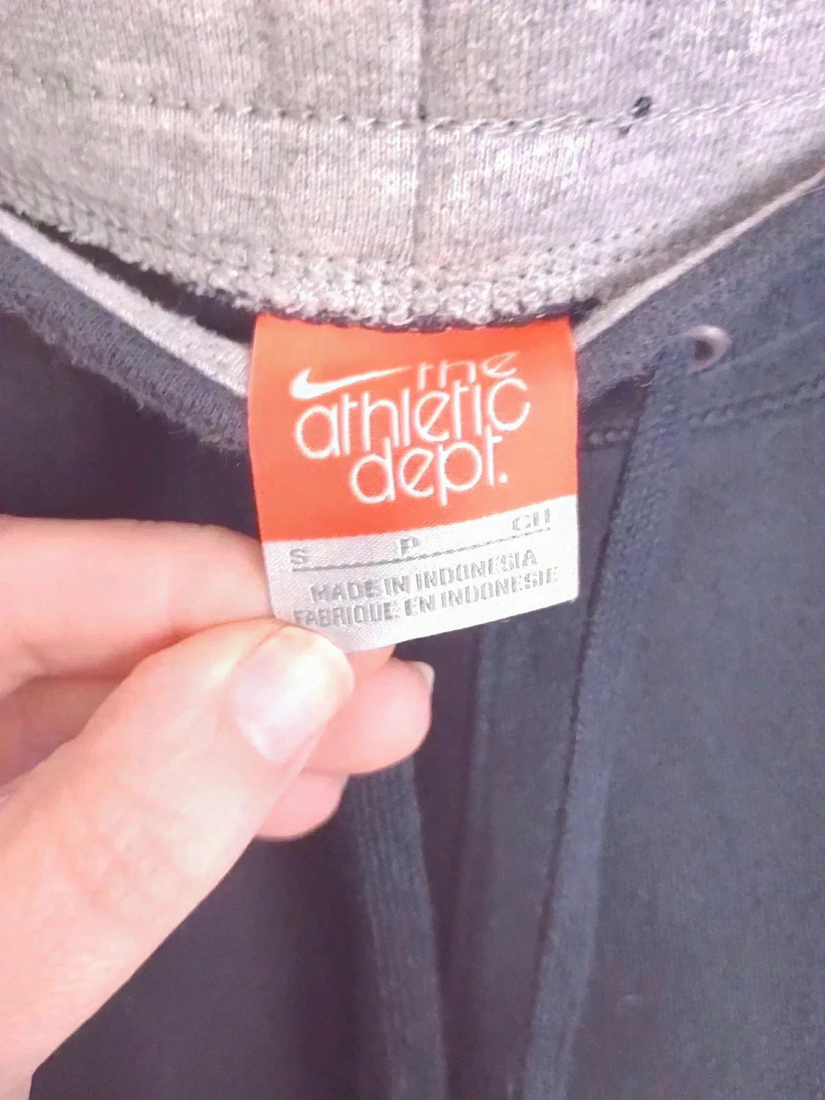 Pantalón negro – Nike – taille S 4
