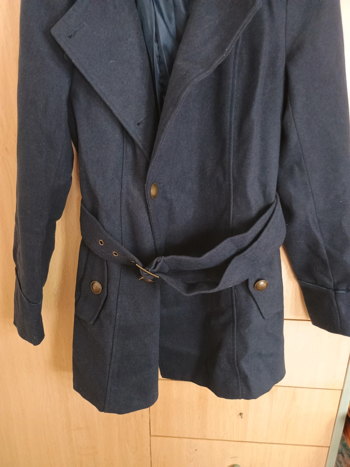 Abrigo de paño azul marino Stradivarius con cinturón Talla S – Stradivarius – taille S / 36 / 8 3