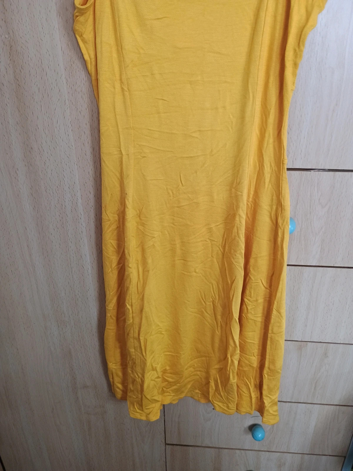 Vestido corto amarillo con espalda descubierta Stradivarius Talla S – Stradivarius – taille S / 36 / 8 3