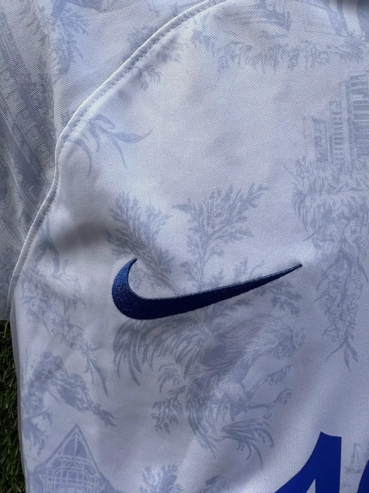 Maillot Benzema équipe de France – Nike – taille S 8