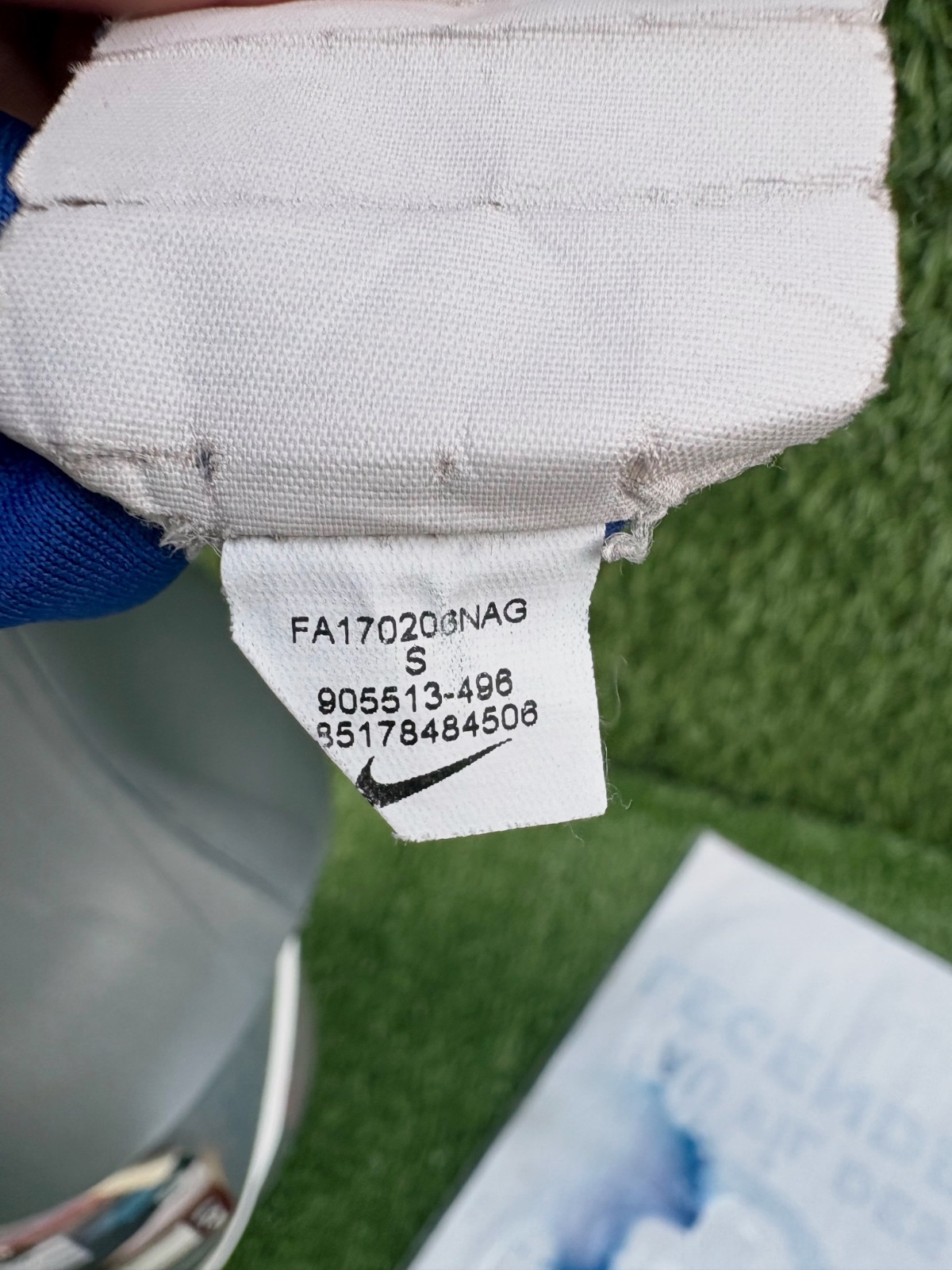 Maillot hazard Chelsea – Nike – taille S 8