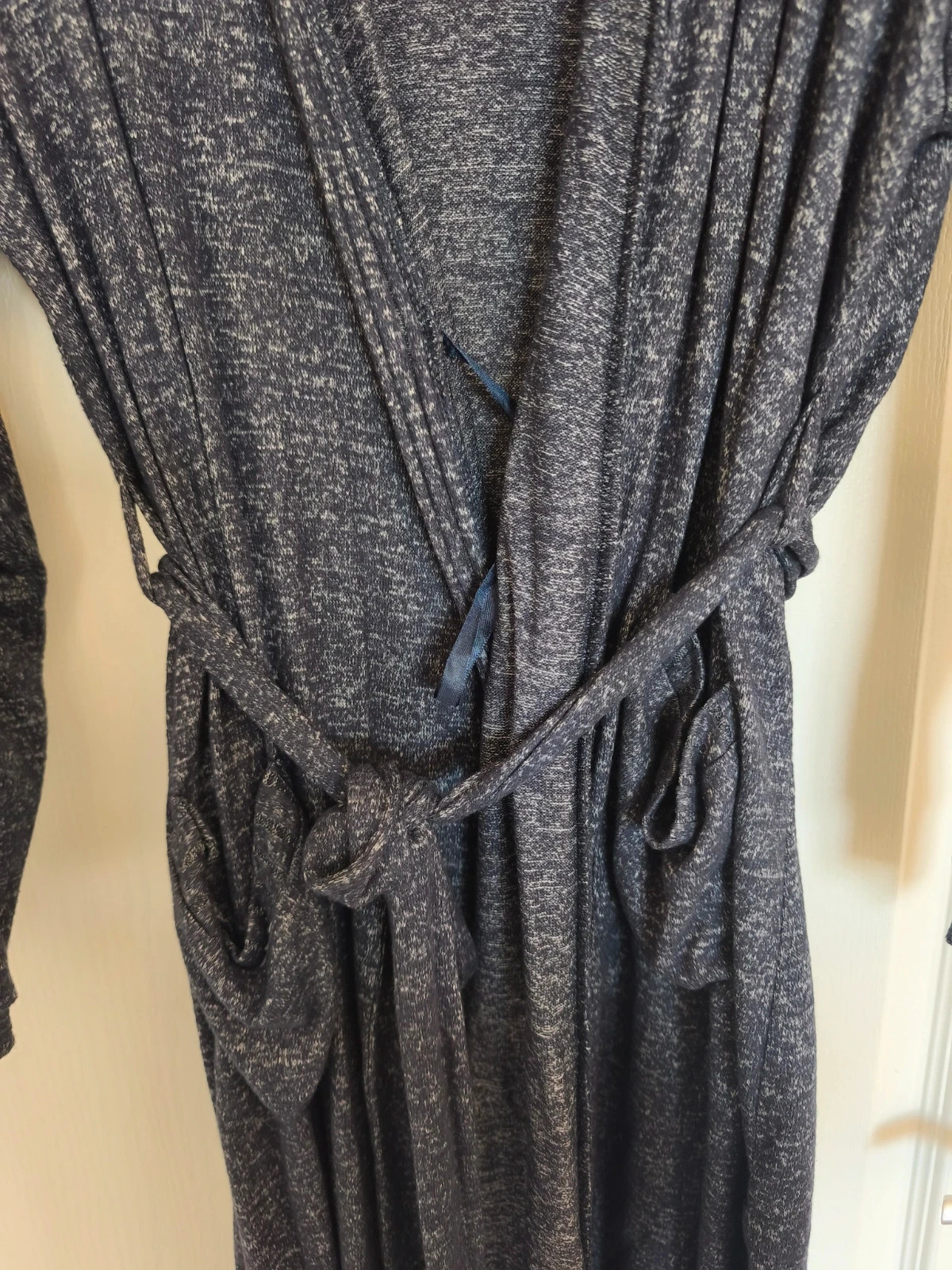 Peignoir a capuche – Primark – taille XL 3