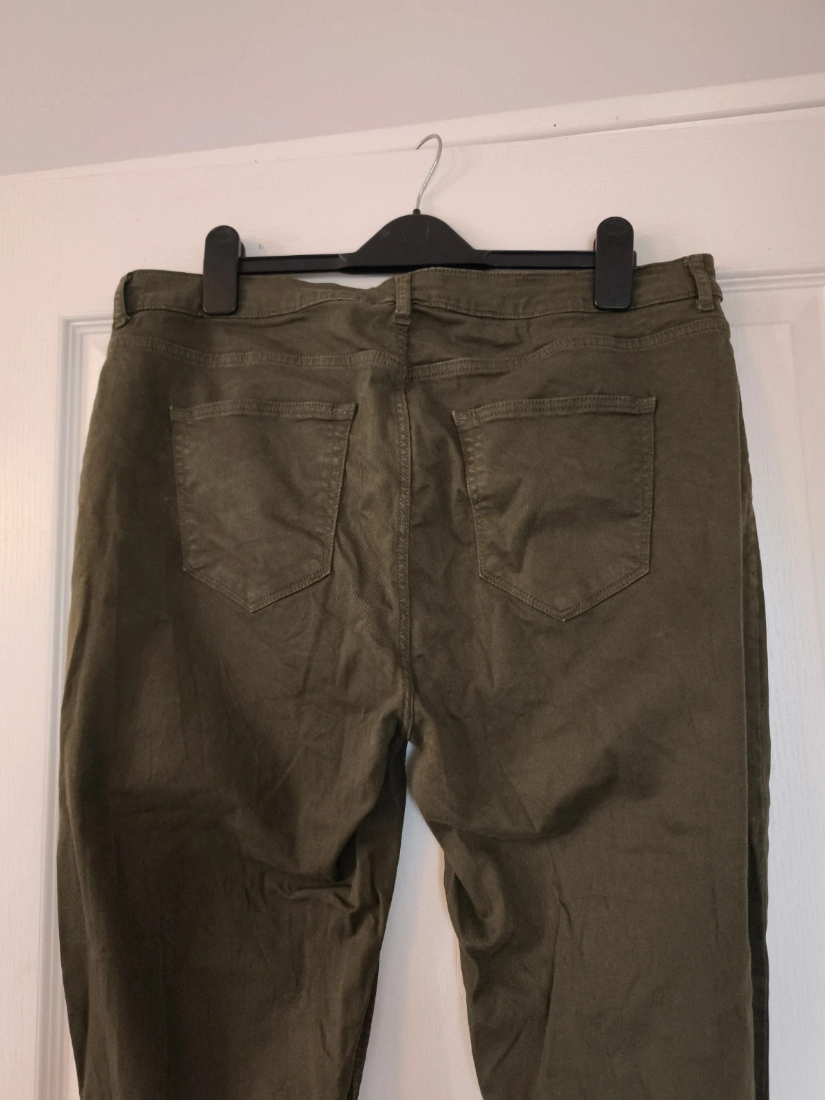 Pantalon skinny – Kiabi – taille XXXL 3