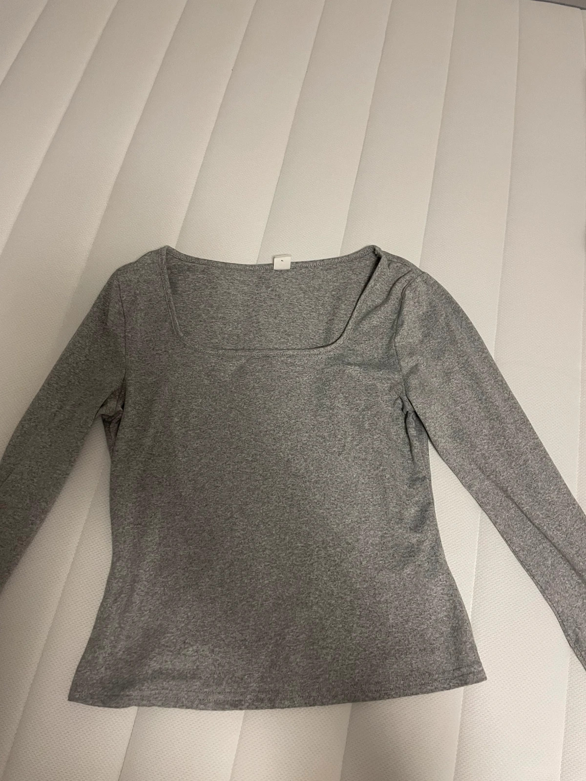 Lot de deux tops gris et marine – Shein – taille XS / 34 / 6 2
