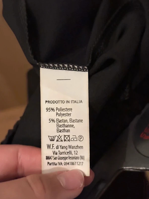 Pantalon noir large et fluide à taille élastique – Made In Italy – taille Taille unique 3