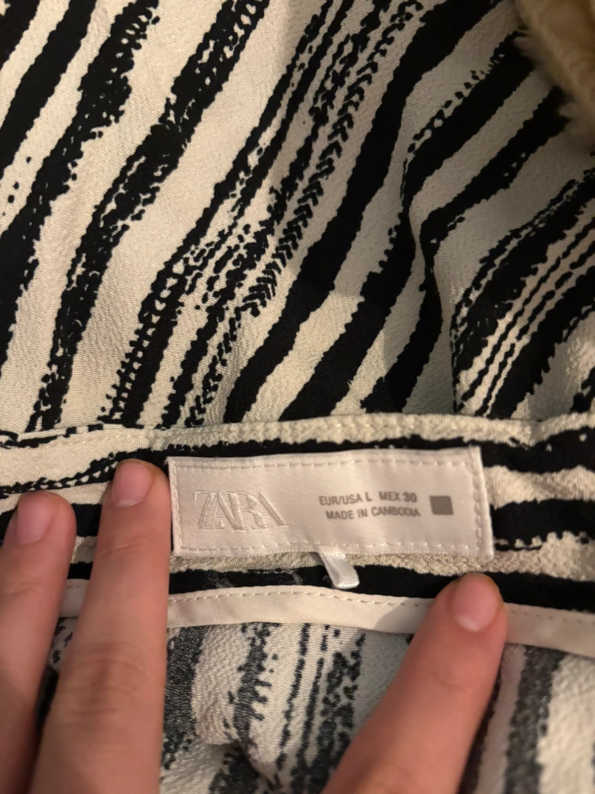 Pantalon rayé noir et blanc fluide – Zara – taille L / 40 / 12 4