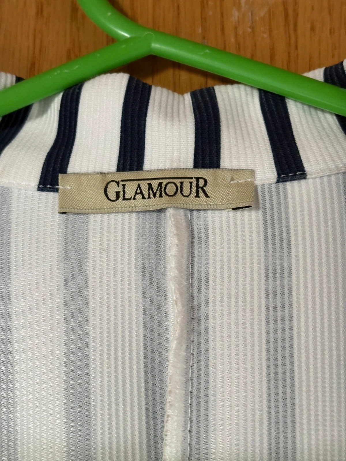 Blazer bleu foncé à rayures blanches – Glamour – taille M / 38 / 10 2