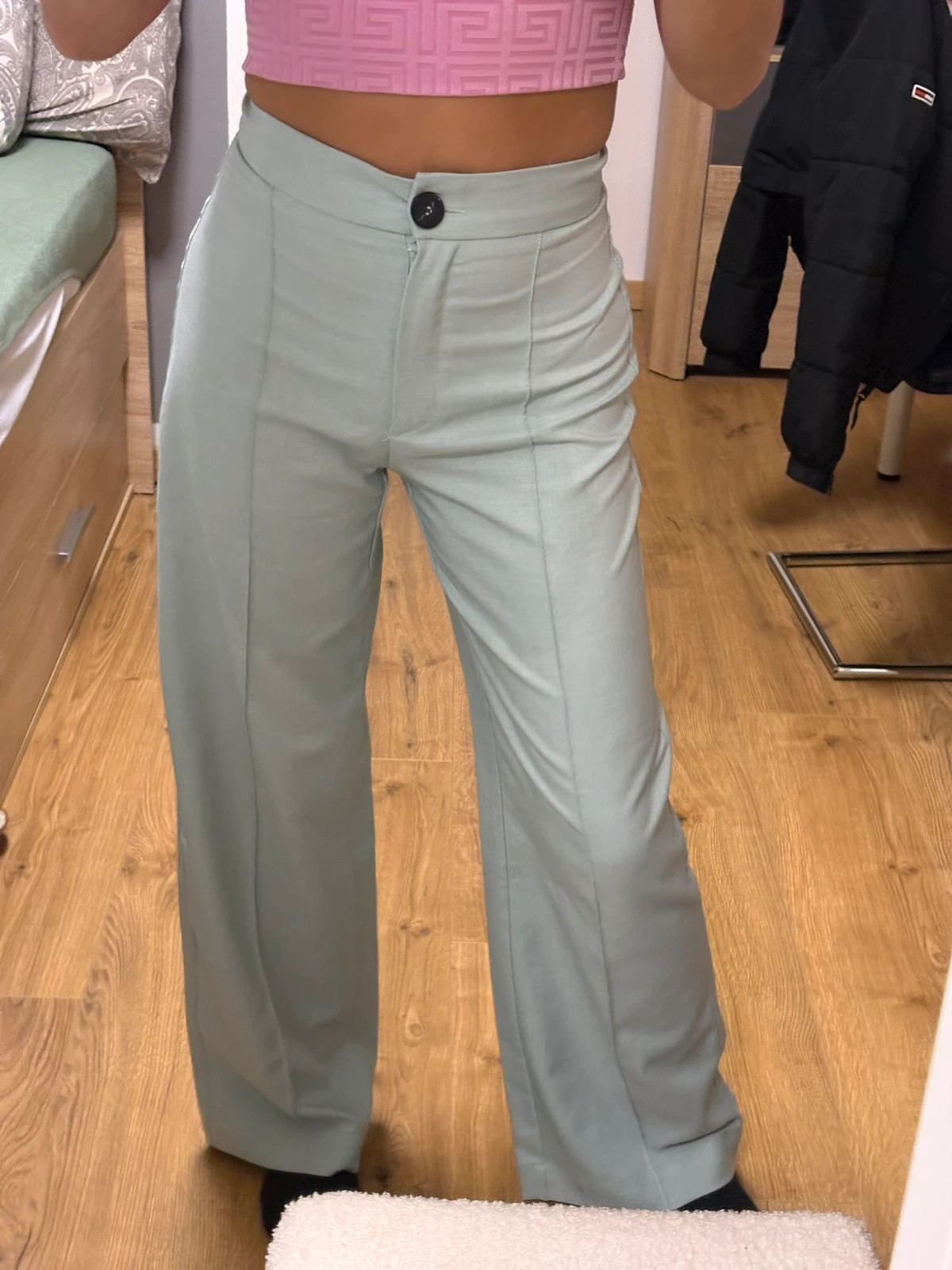 2 Pantalon taille haute – coupe large – Bershka – taille S / 36 / 8 2