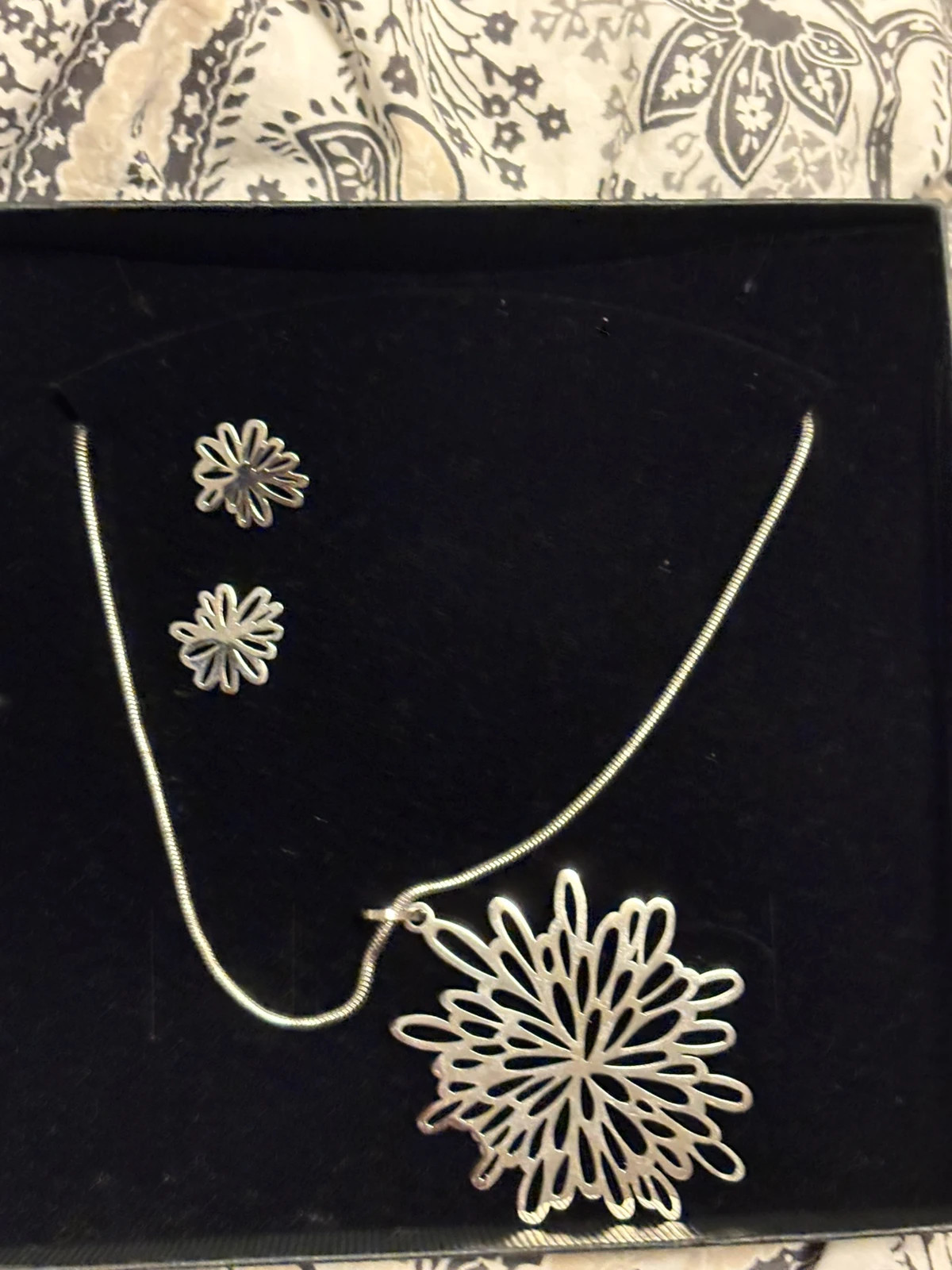 Set Boucle d’oreille et collier – jenny love bijoux 3