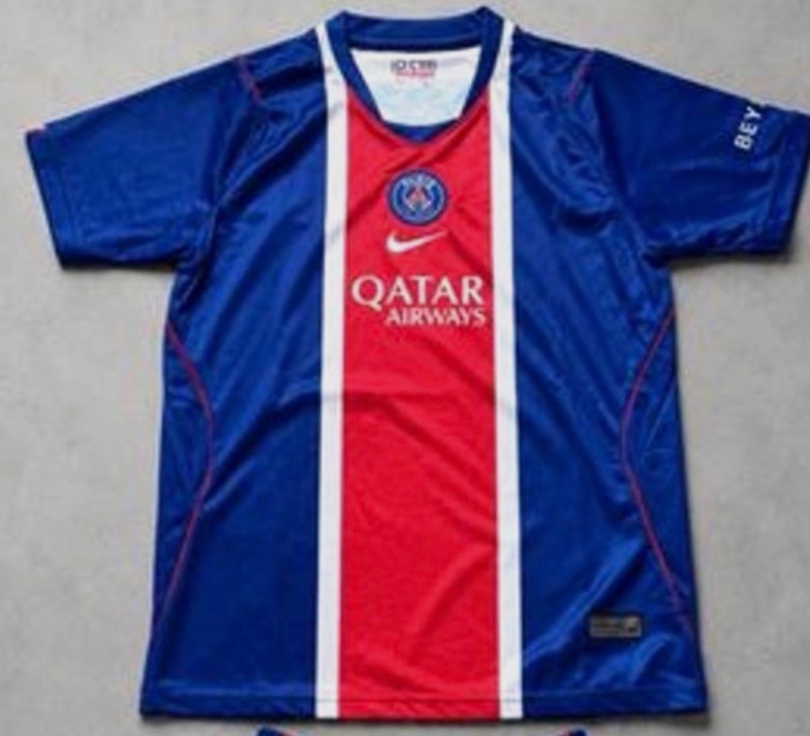 Maillot et short psg enfant – Nike – taille 10 ans 2