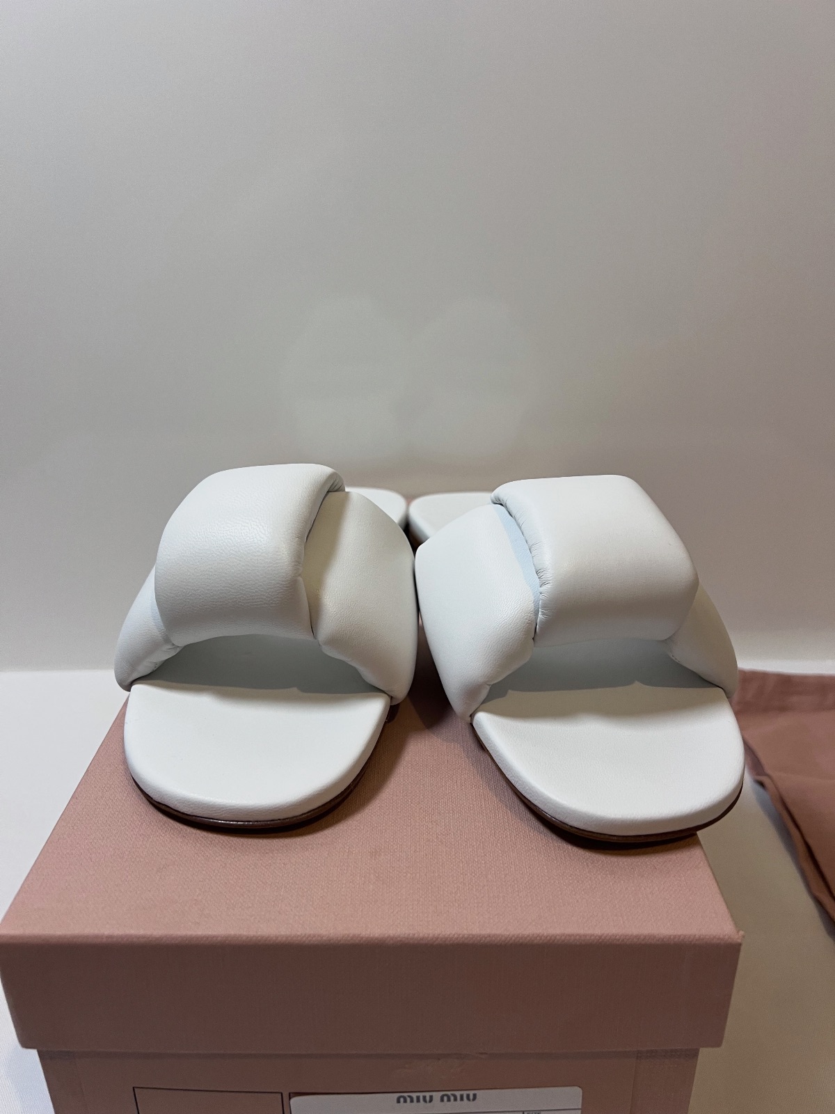 Mules en cuir Miu Miu blanches – Miu Miu – taille EU 37 6
