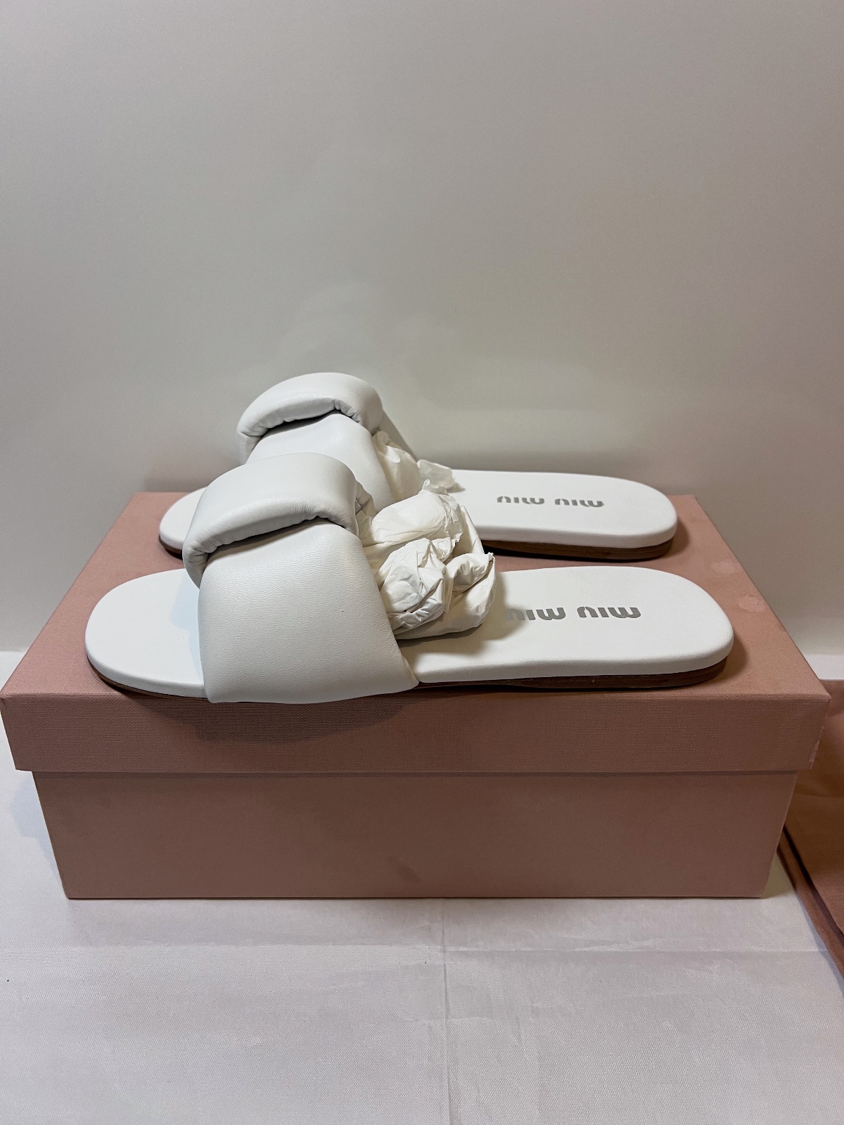 Mules en cuir Miu Miu blanches – Miu Miu – taille EU 37 3