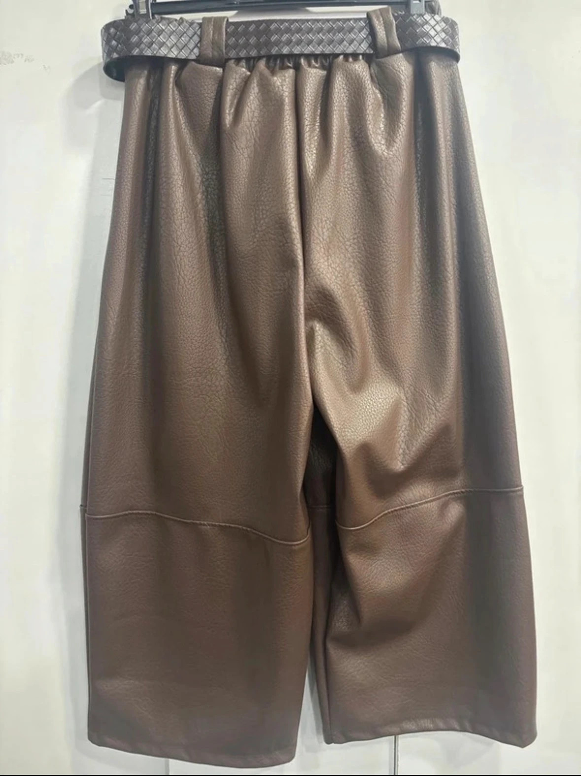 #Pantalon trois quarts – taille Taille unique 5