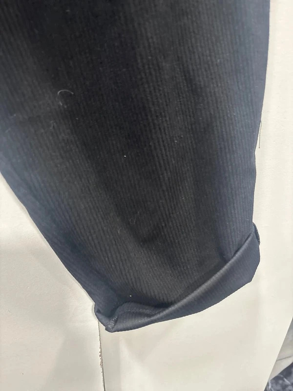 #Pantalon velours – taille XXXL / 46 / 18 3