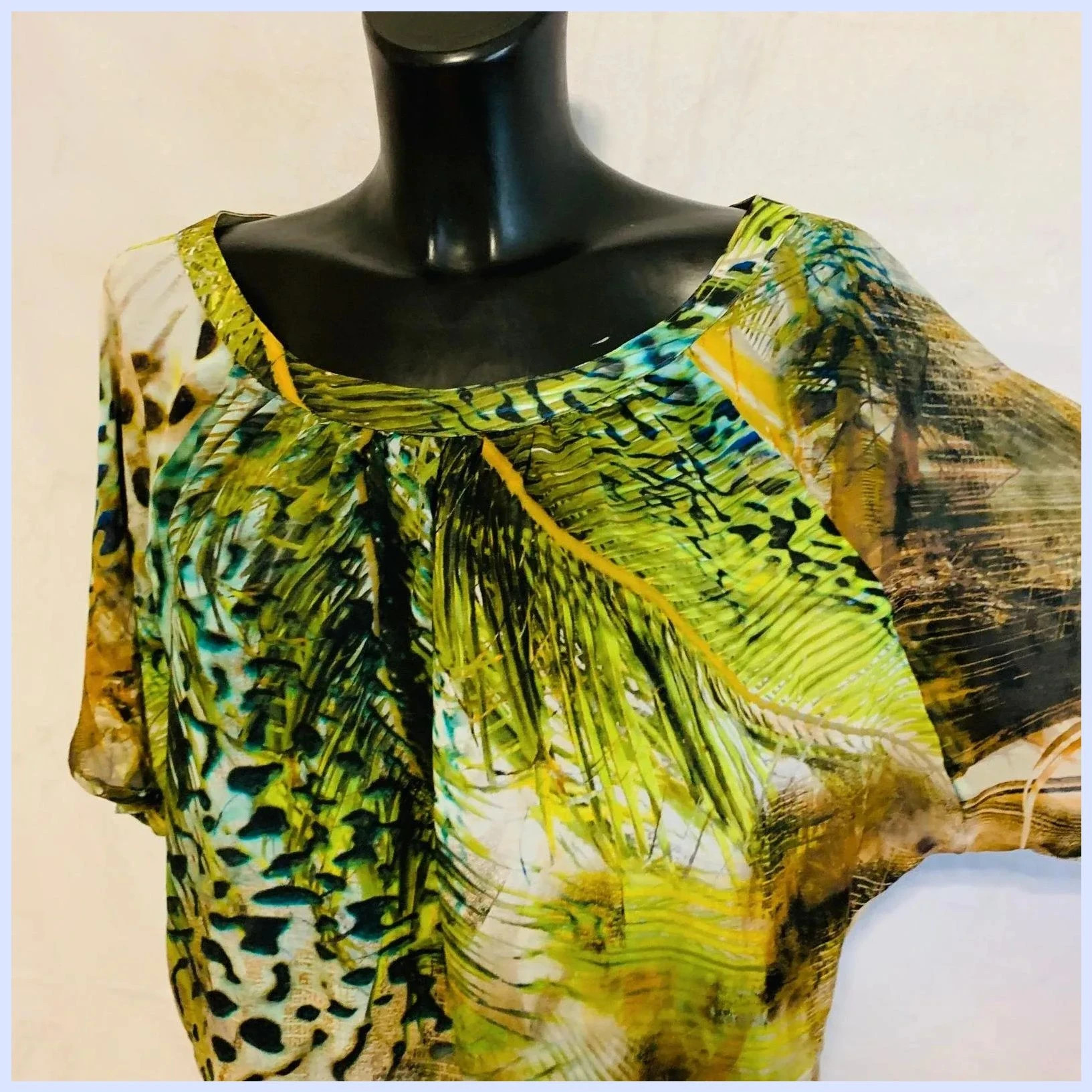 Blusa estampada talla 40 – Javier Simorra – taille L / 40 / 12 4