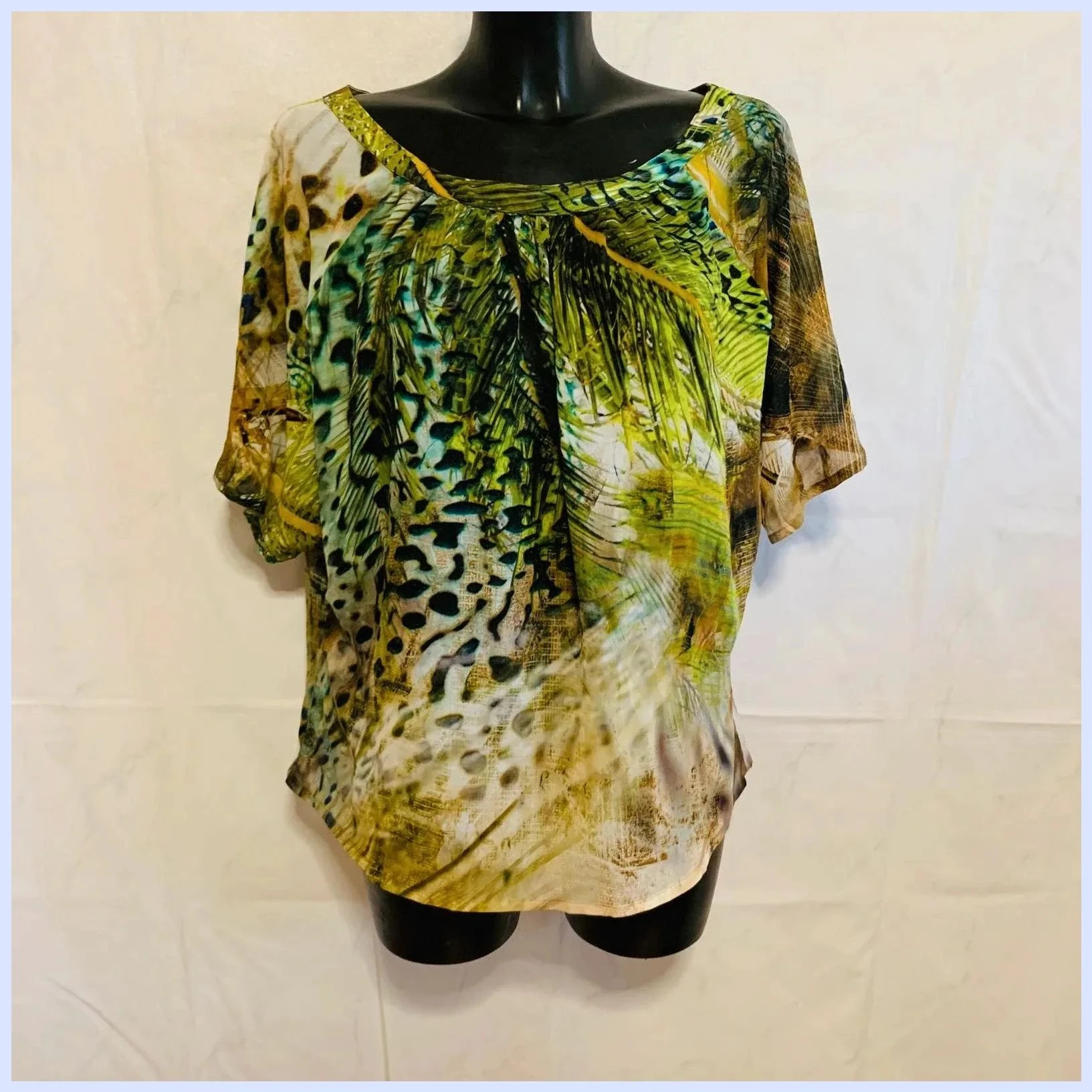 Blusa estampada talla 40