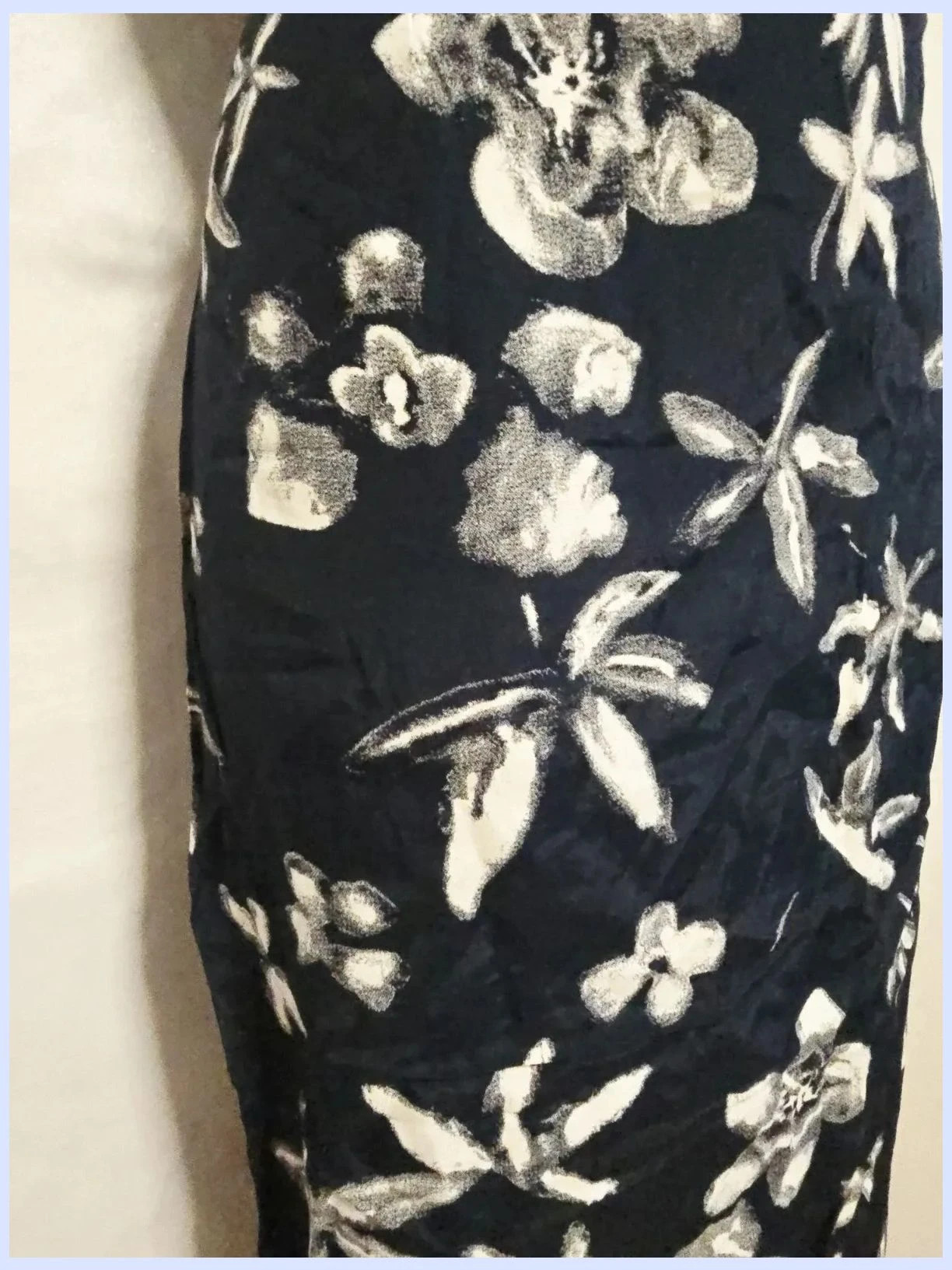 Falda estampada 100% viscosa – Vintage Dressing – taille XL / 42 / 14 4