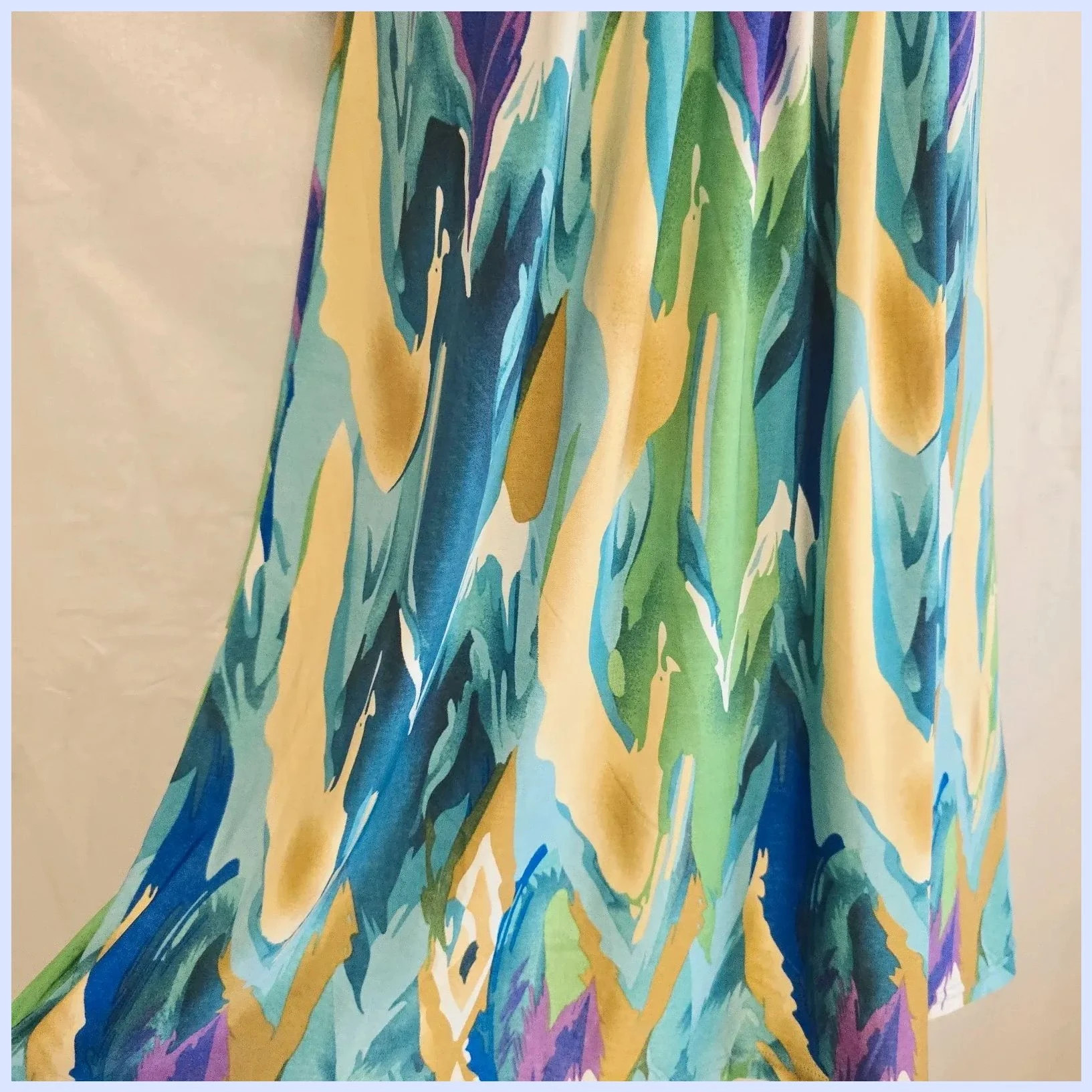Vestido estampado talla única – La Boutique – taille Taille unique 4