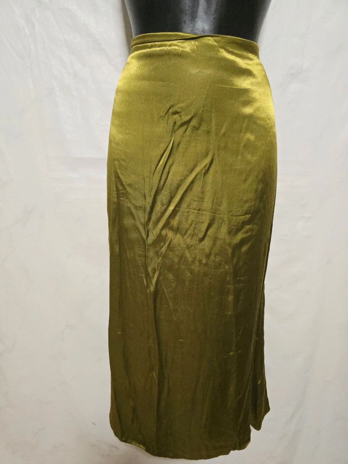 Falda satinada talla 48 – Pepa Garcia – taille 4XL / 48 / 20 2