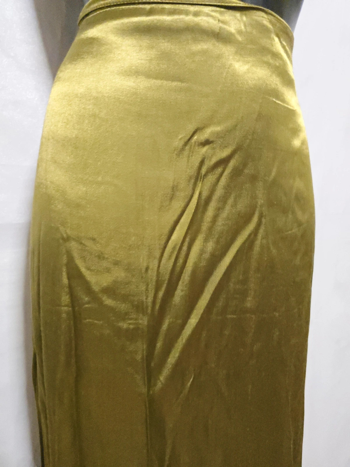 Falda satinada talla 48 – Pepa Garcia – taille 4XL / 48 / 20 4