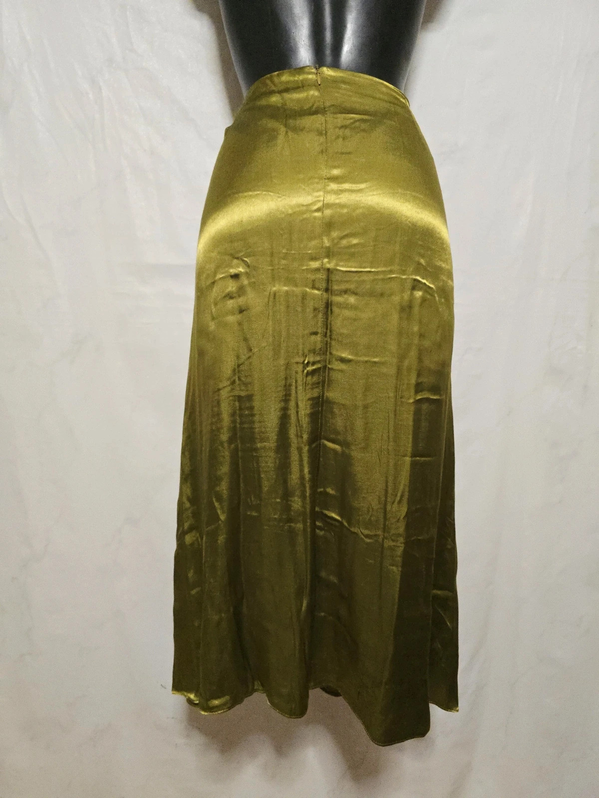 Falda satinada talla 48 – Pepa Garcia – taille 4XL / 48 / 20 5